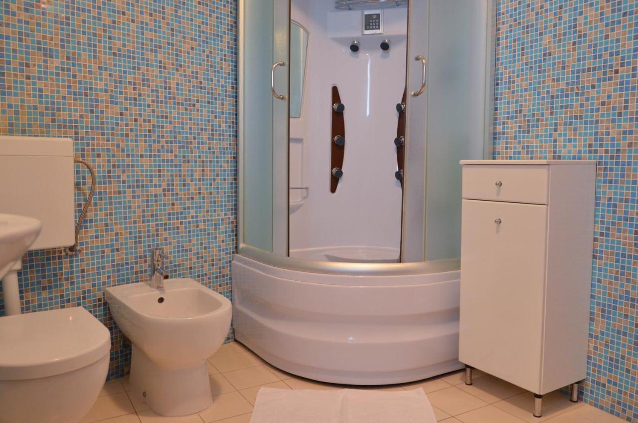 Ma-Lo Apartment Пировац Екстериор снимка